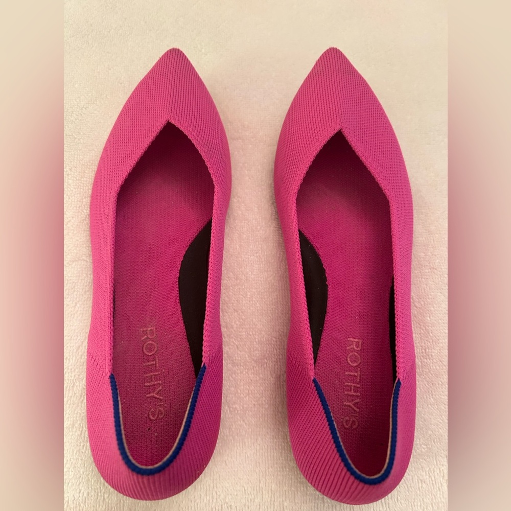 Rothy’s The Point II Dragonfruit Size 7.5 Machine washable!